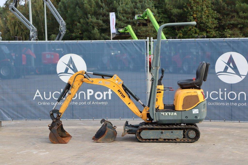 Mini excavator Hyundai HX10A Diesel 13.5hp 2019