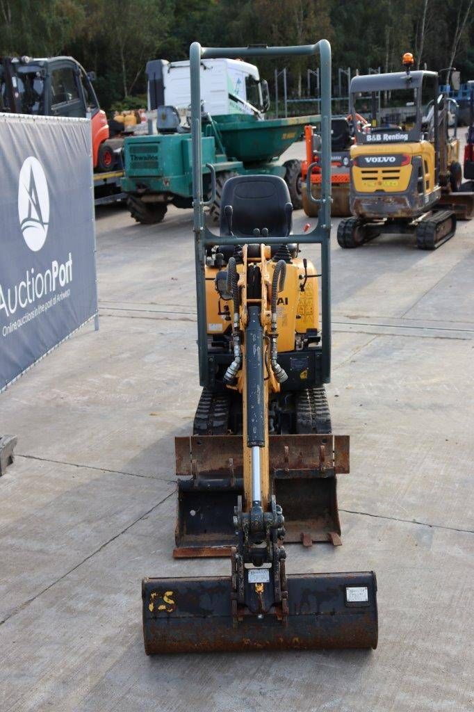 Mini excavator Hyundai HX10A Diesel 13.5hp 2019
