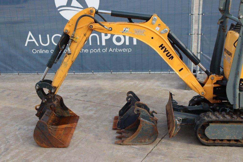 Mini excavator Hyundai HX10A Diesel 13.5hp 2019