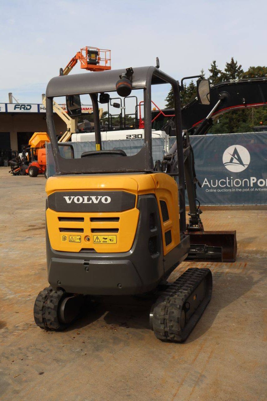Mini excavator Volvo EC18D Diesel 12kW 2017