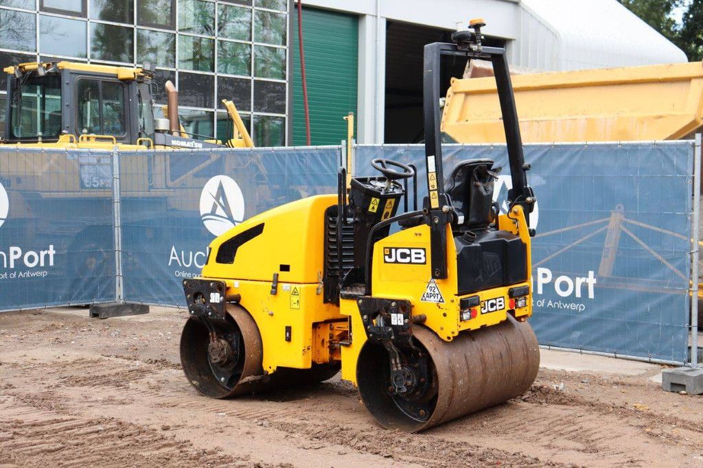 Tandem roller JCB VMT Diesel 2017