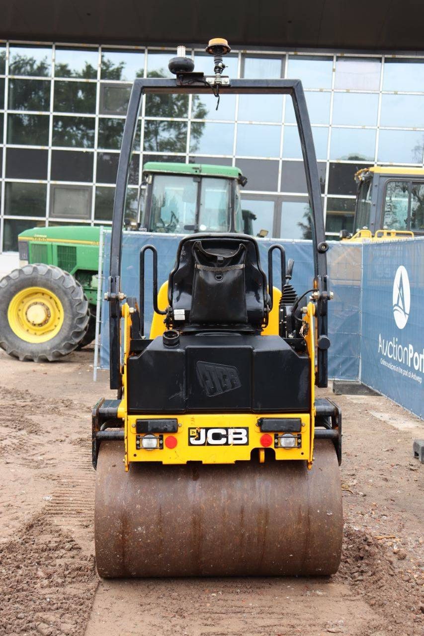 Tandem roller JCB VMT Diesel 2017