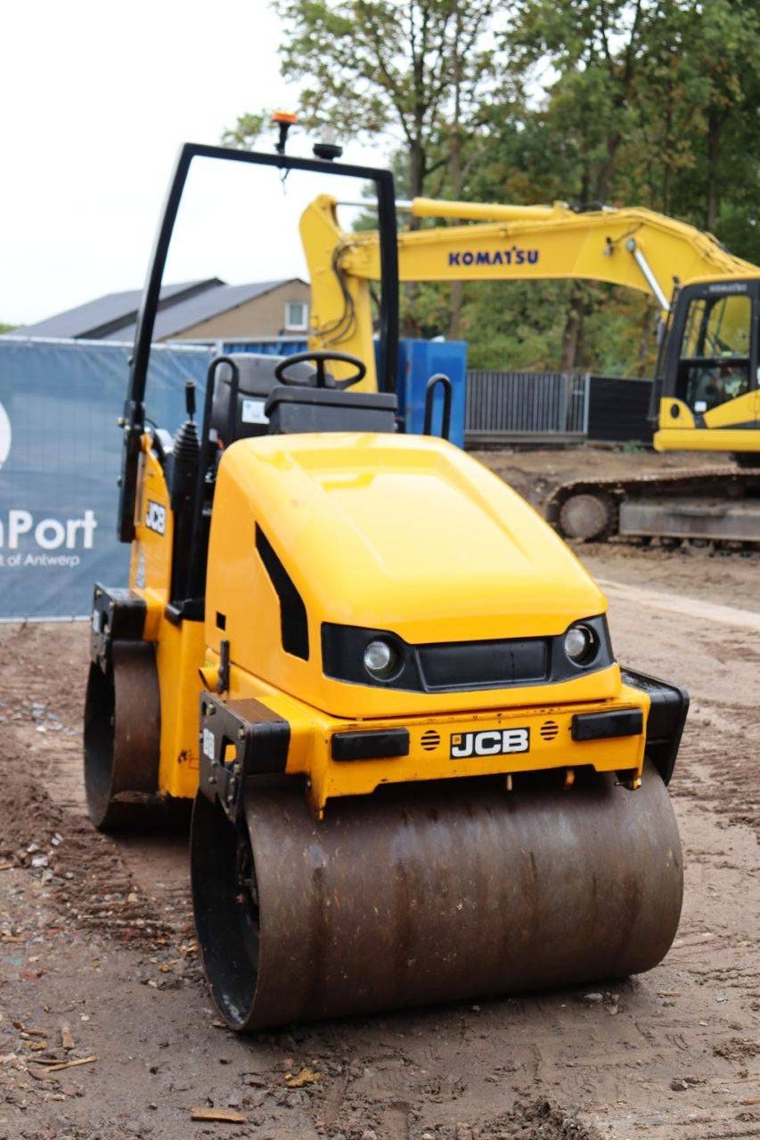 Tandem roller JCB VMT Diesel 2017
