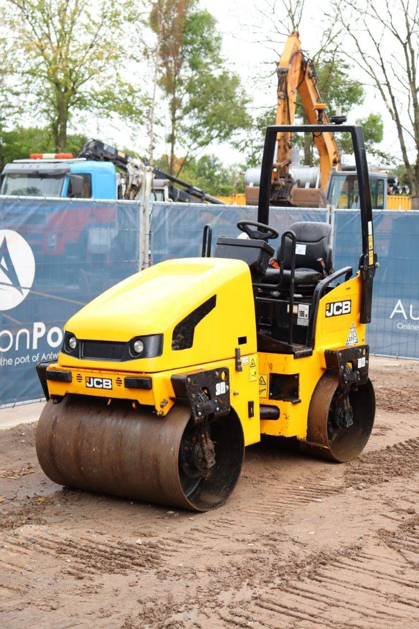 Tandem roller JCB VMT Diesel 2017