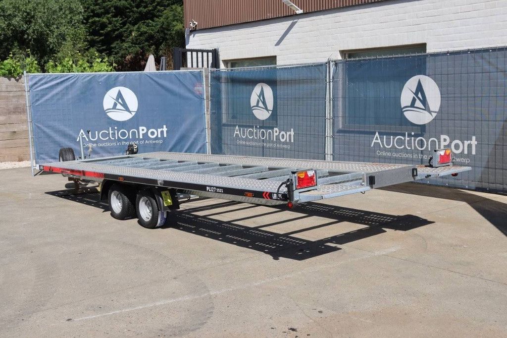 Tilting Car Transporter Lorries 2700RT New