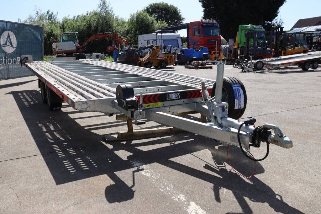 Tilting Car Transporter Lorries 2700RT New