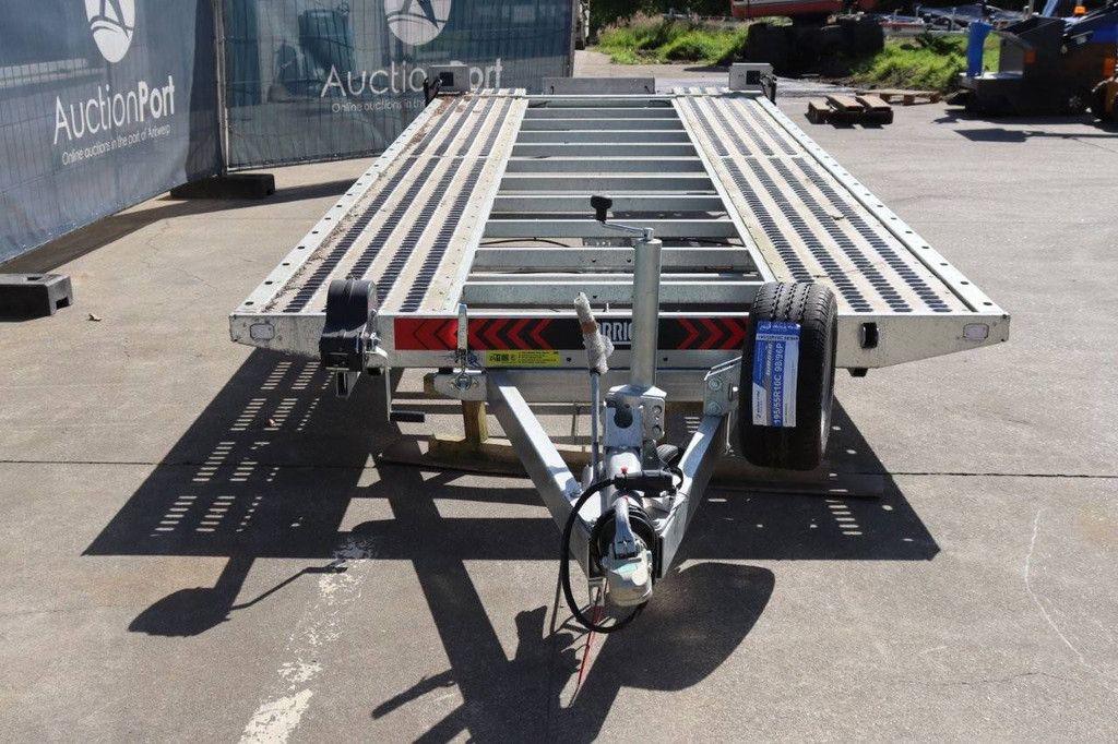 Tilting Car Transporter Lorries 2700RT New