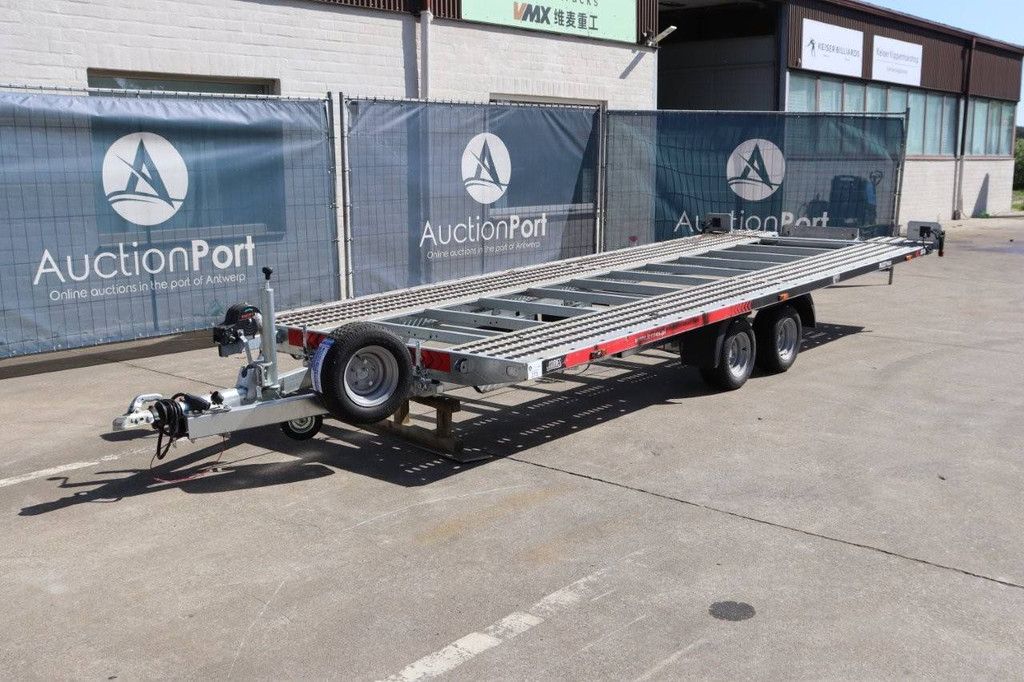 Tilting Car Transporter Lorries 2700RT New