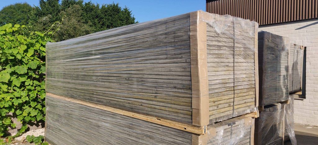 Party Grill Plates Plastic 100x400cm