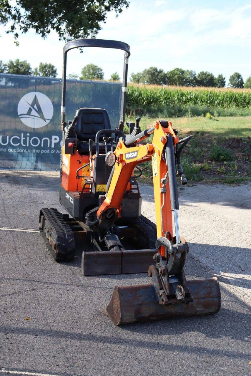Mini excavator Doosan DX10Z Diesel 7.5kW 2021