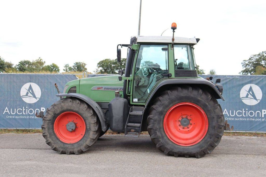 Tractor Fendt Vario Favorit 716 Diesel 121kW