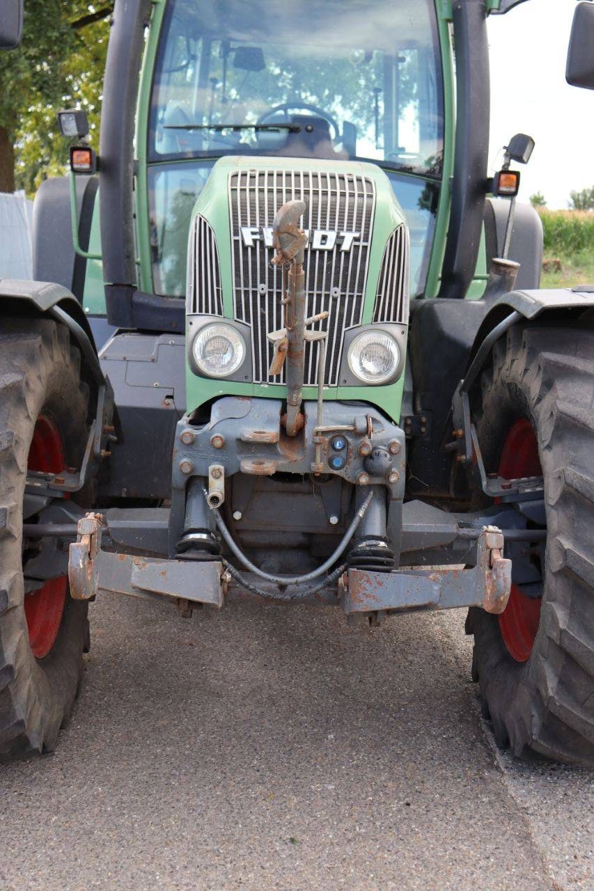 Tractor Fendt Vario Favorit 716 Diesel 121kW