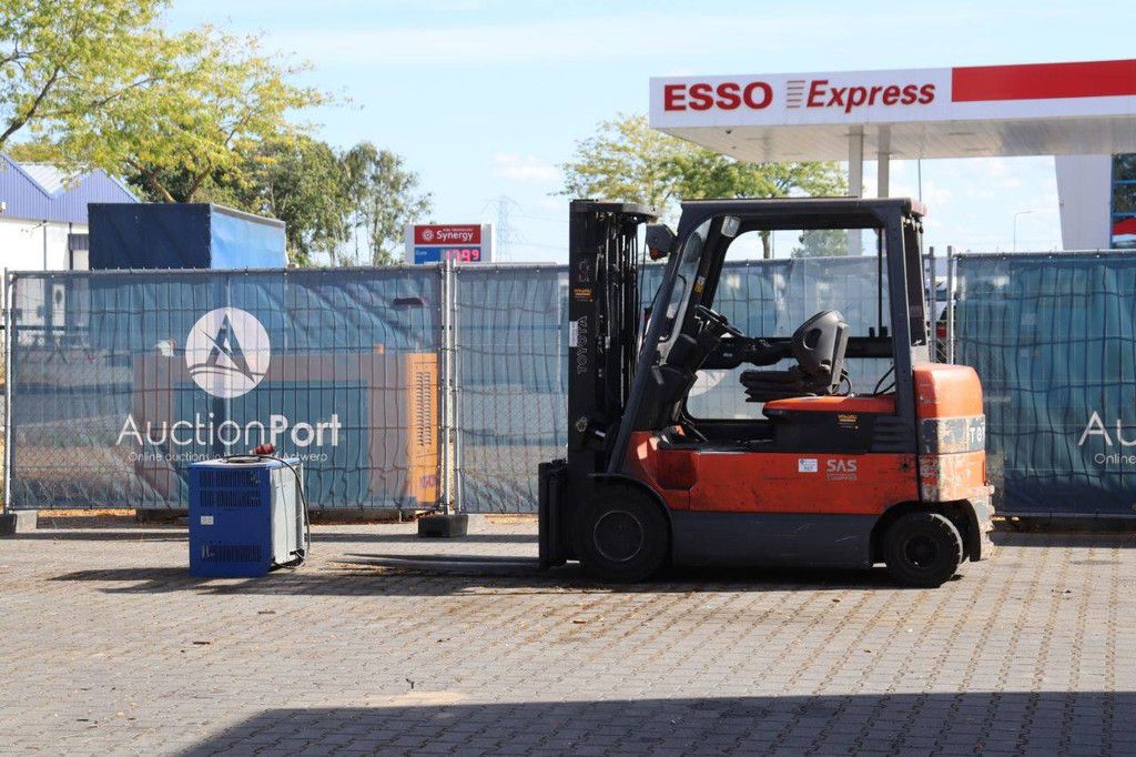 Gabelstapler Toyota 7FBMF30 Elektro 3000kg 4,7m 2008