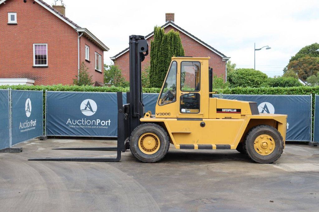 Gabelstapler Caterpillar V300C Diesel 14000kg 5,5m 1993