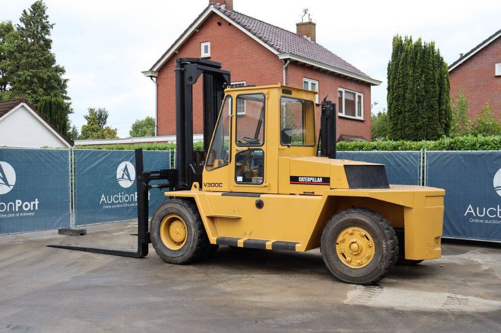 Gabelstapler Caterpillar V300C Diesel 14000kg 5,5m 1993