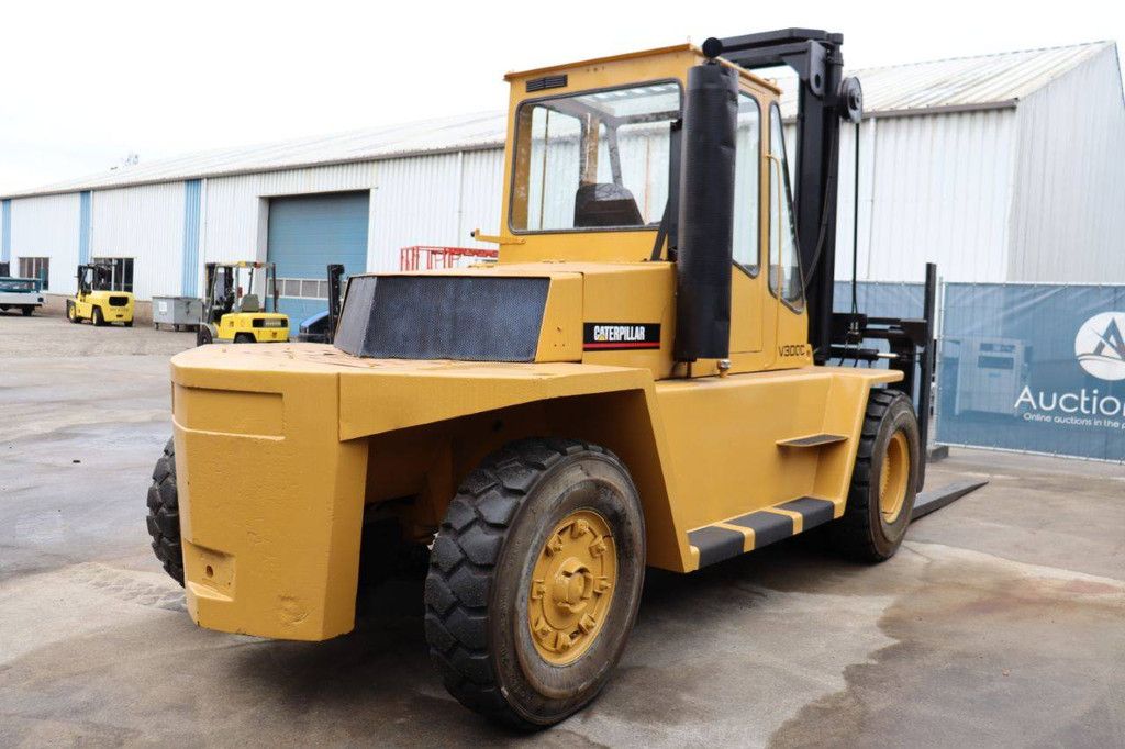 Gabelstapler Caterpillar V300C Diesel 14000kg 5,5m 1993