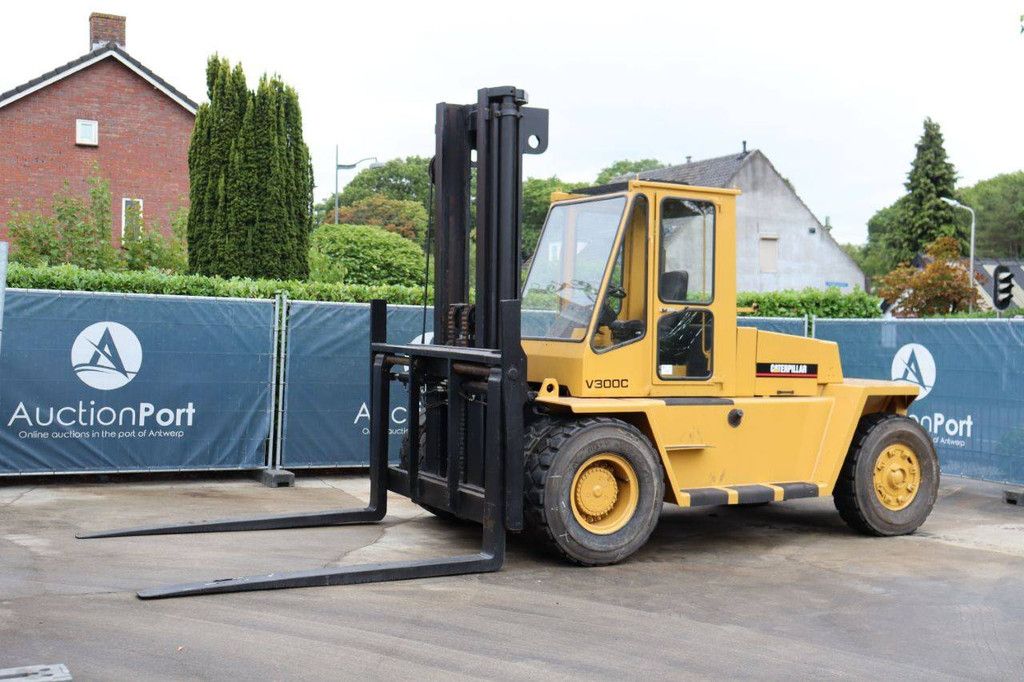 Gabelstapler Caterpillar V300C Diesel 14000kg 5,5m 1993