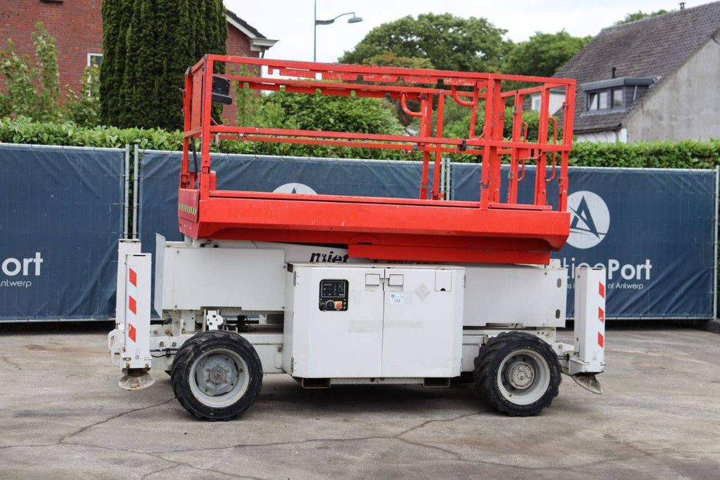 Scissor lift Genie GS-2669 Diesel 10m 2013