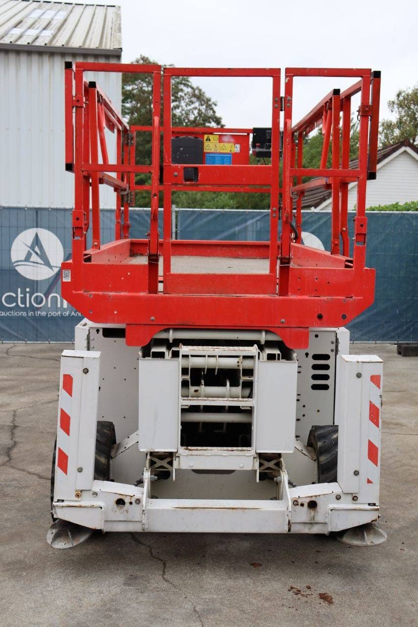 Scissor lift Genie GS-2669 Diesel 10m 2013