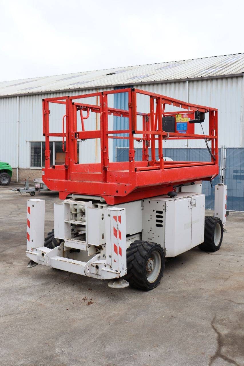 Scissor lift Genie GS-2669 Diesel 10m 2013