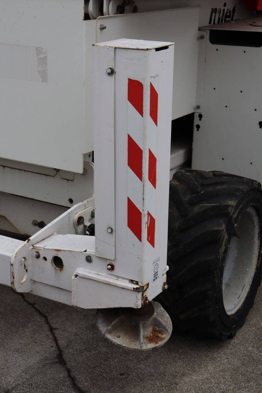 Scissor lift Genie GS-2669 Diesel 10m 2013