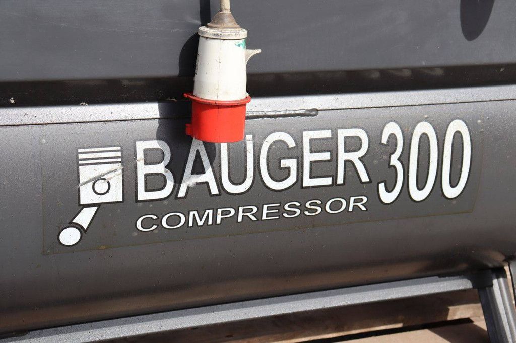 Compressor Quality Air 1053A Electric 30bar 2008