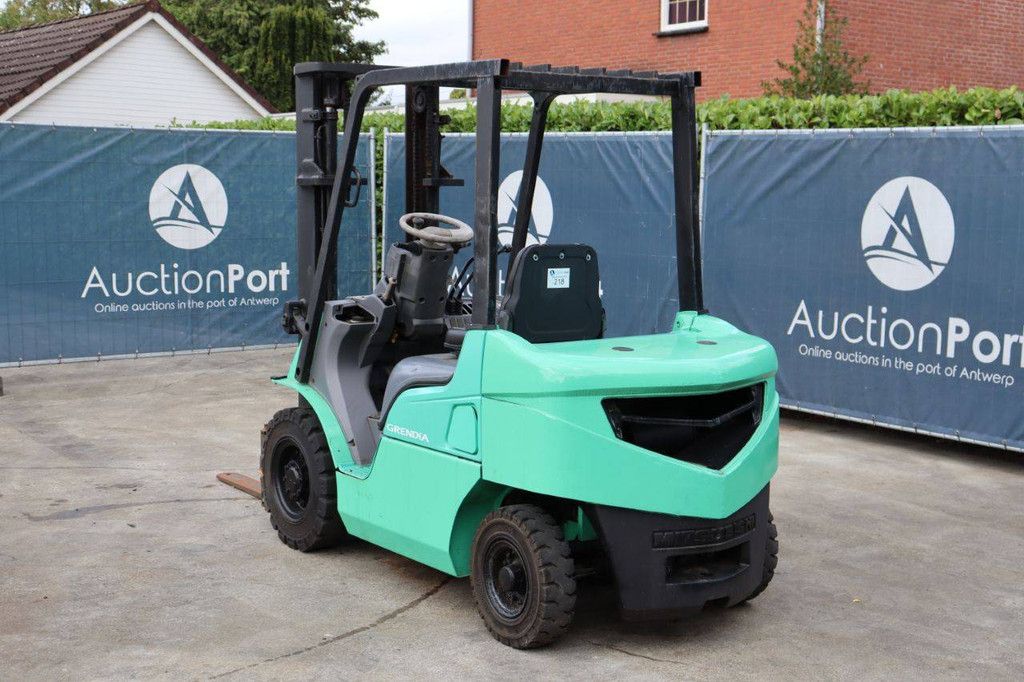 Forklift Mitsubishi FD25N Diesel 2500kg 4m 2006