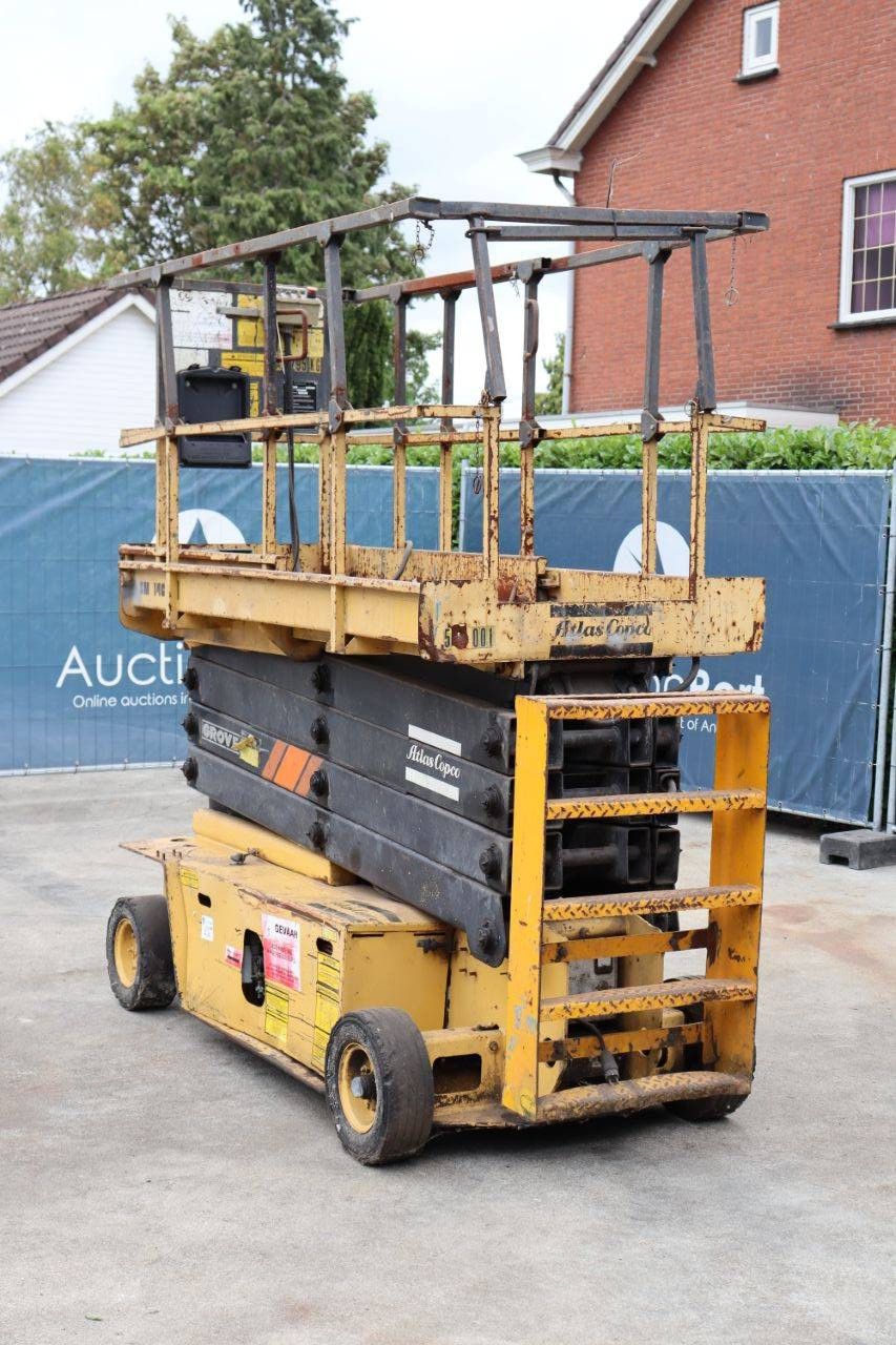 Grove SM3146E Elektrische Scherenhebebühne, 9,62 m