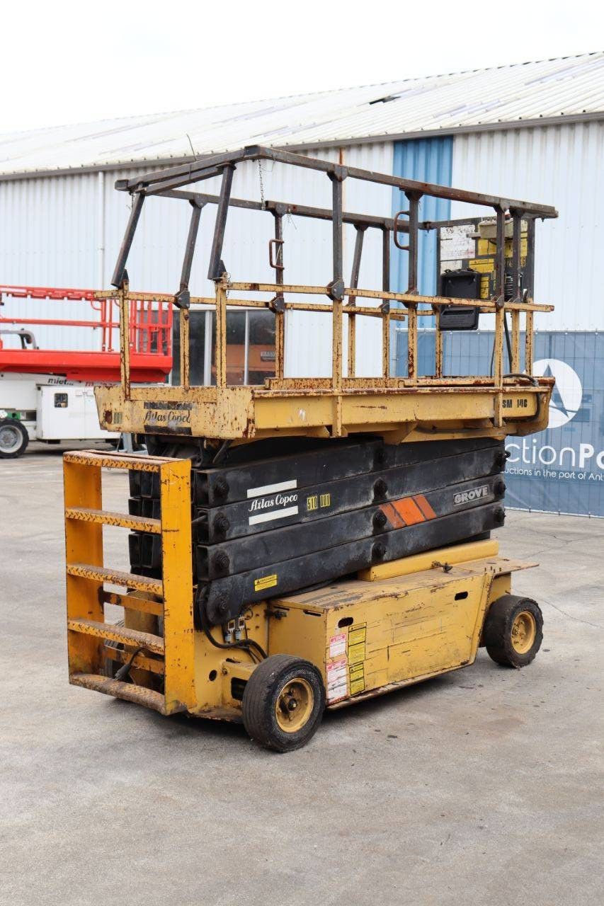 Grove SM3146E Elektrische Scherenhebebühne, 9,62 m