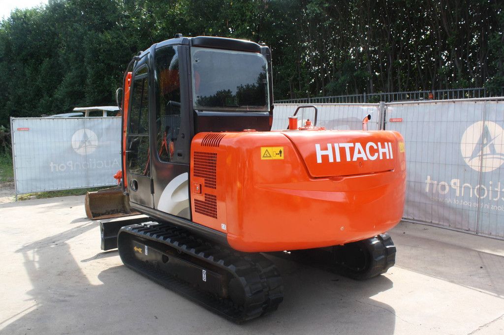 Rupsgraafmachine Hitachi ZX60 Diesel 40.5kW 2013