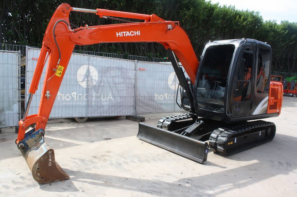 Rupsgraafmachine Hitachi ZX60 Diesel 40.5kW 2013
