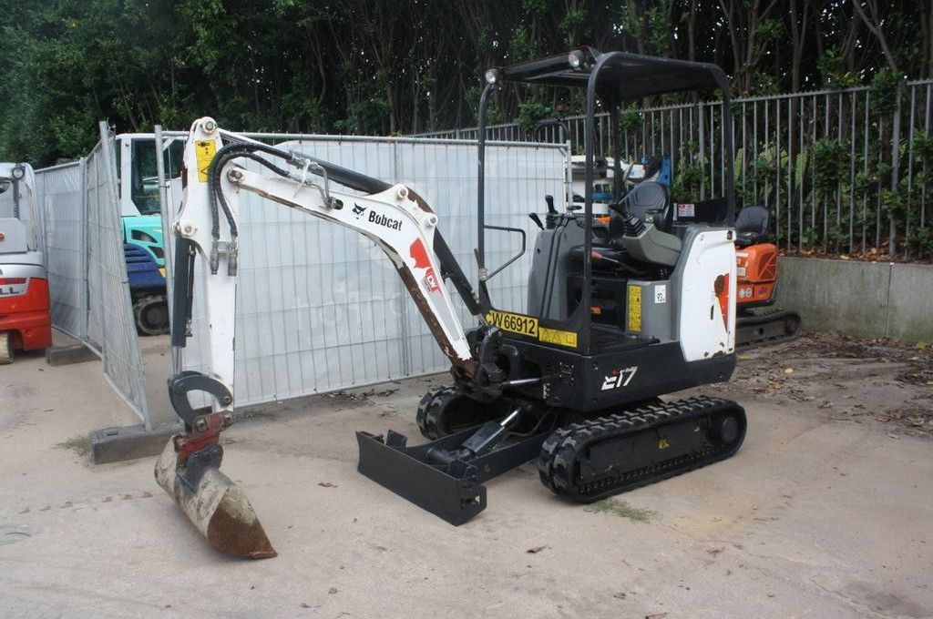 Mini excavator Bobcat E17 Diesel 10.2kW 2021