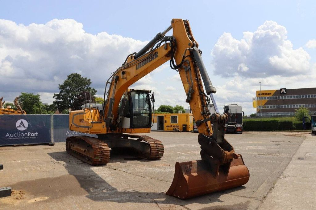 Crawler excavator Liebherr R922 LC Diesel 2016