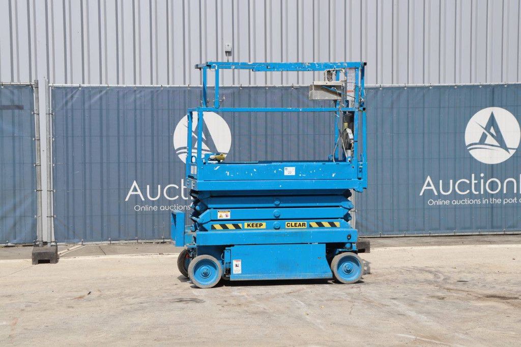 Scherenbühne Skyjack SJIII 3219 Elektro 7,8m 2012