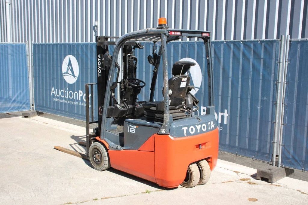 Toyota 8FBEK18T Electric Forklift 1800kg 3.0m 2016