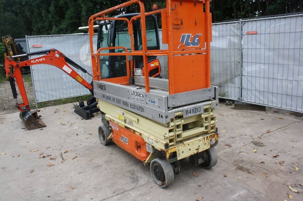 JLG 1930ES Electric Scissor Lift 7.72m 2014