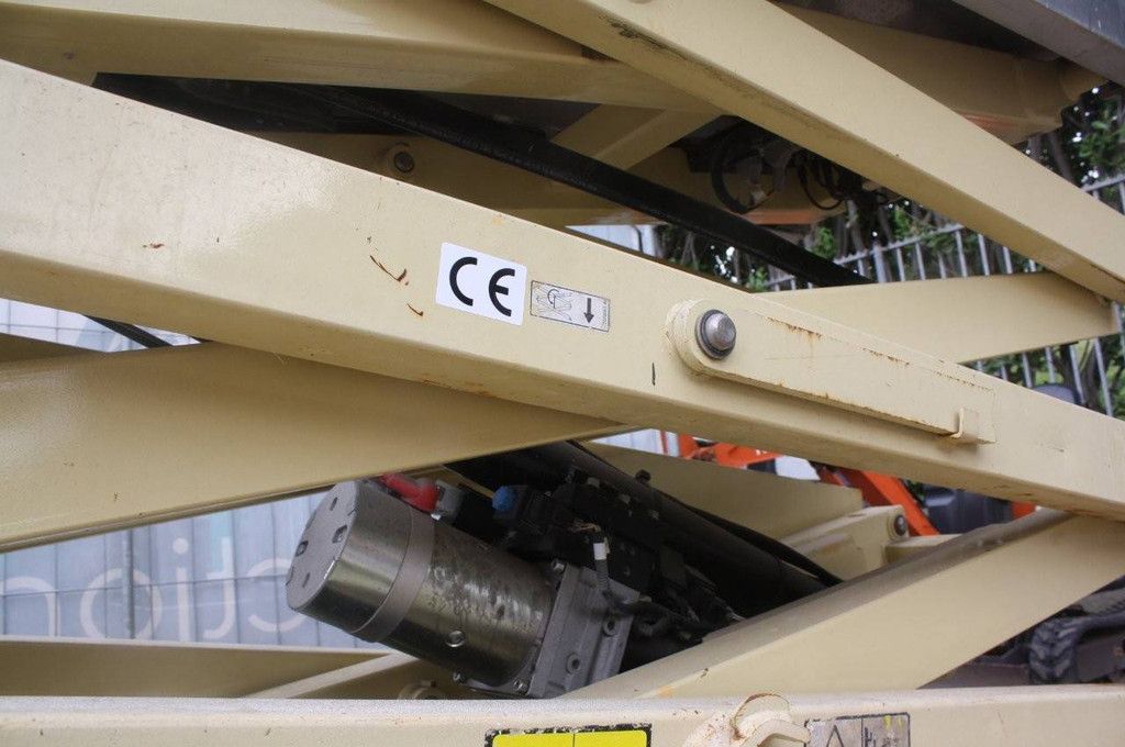 JLG 1930ES Electric Scissor Lift 7.72m 2014