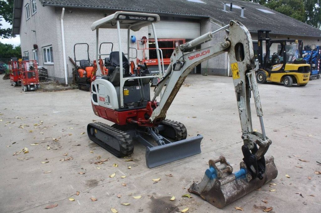 Mini excavator Takeuchi TB216 Diesel 11.5kW 2017
