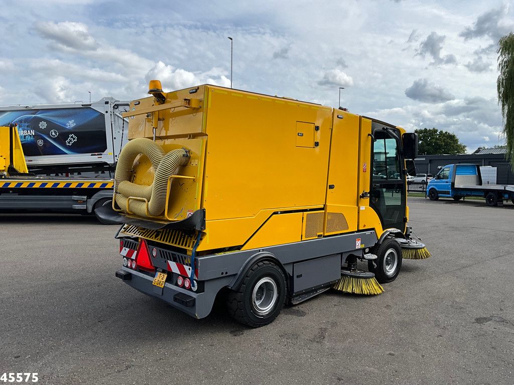 DULEVO 3000 Euro 6 with 3-rd brush