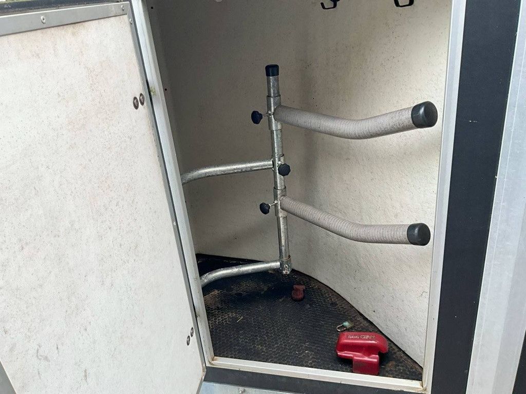 Horse trailer Hotra PT 2008