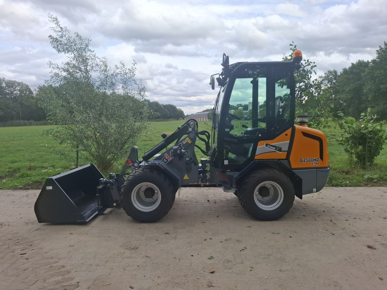 Giant G2500HD X-tra | Stage V | bj 2024 | 9 uur DEMO
