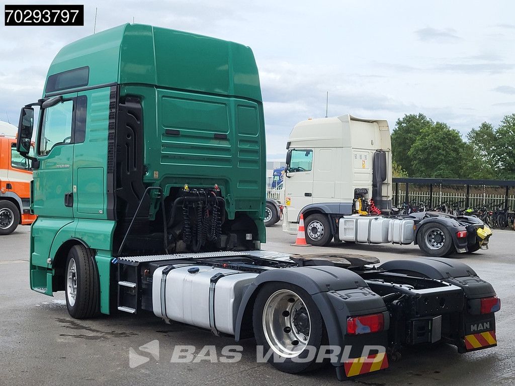 MAN TGX 18.500 4X2 Mega XXL Retarder 2xTanks ACC Euro 6