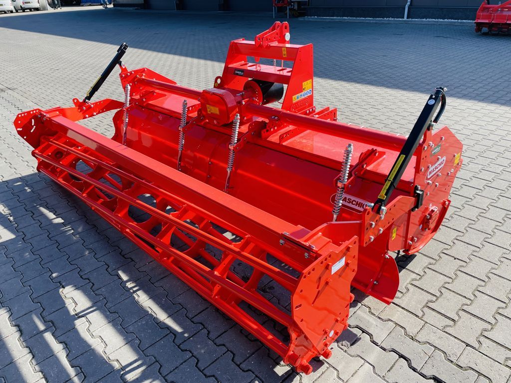 Maschio C 280 met buizenrol
