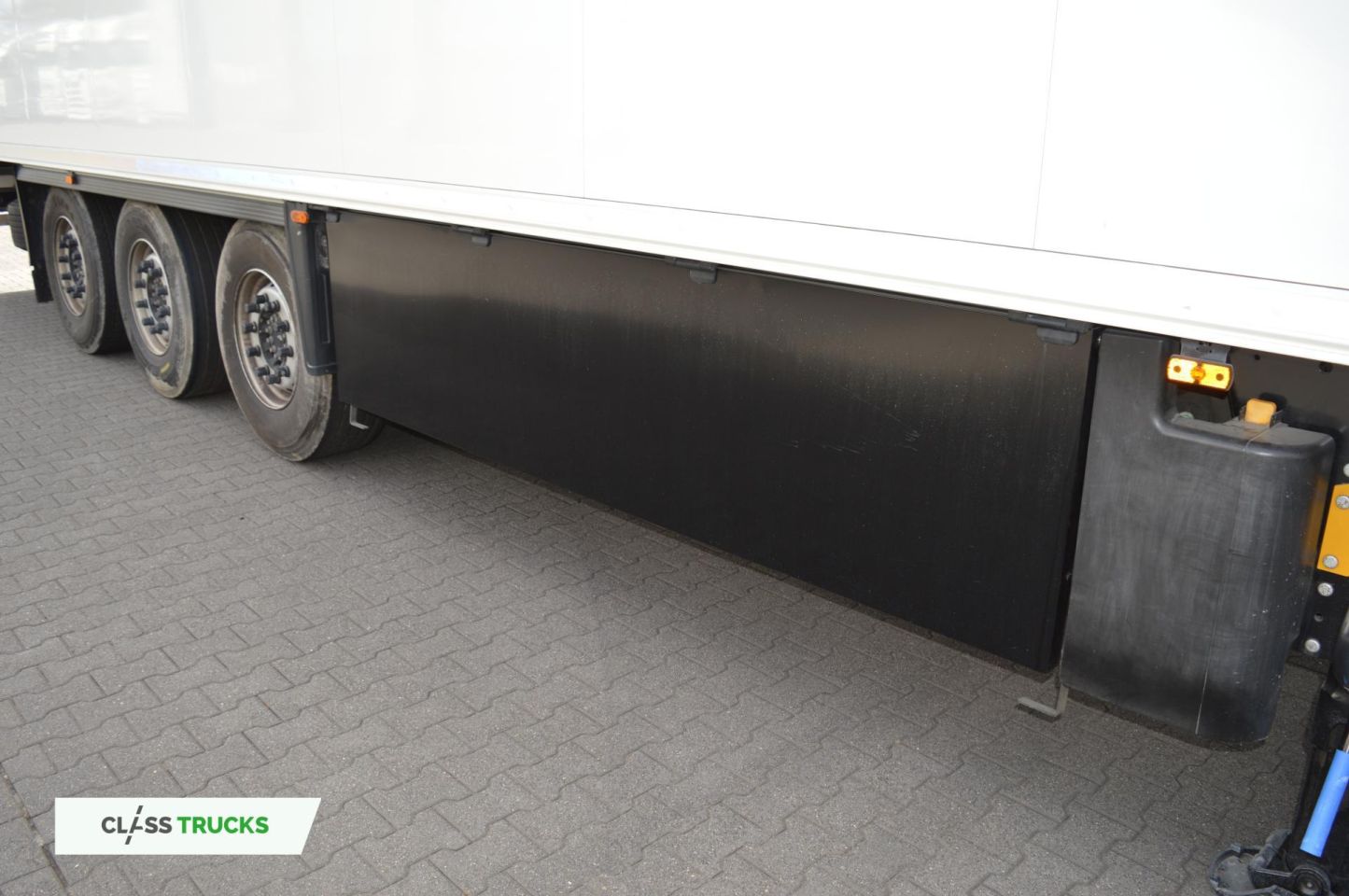Schmitz Cargobull SKO FP 60 ThermoKing SLXi 300