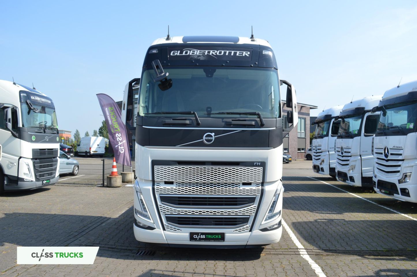 Volvo FH 460 Globetrotter XL i-Save Side Skirts