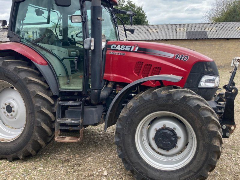 Case IH MAXXUM 140