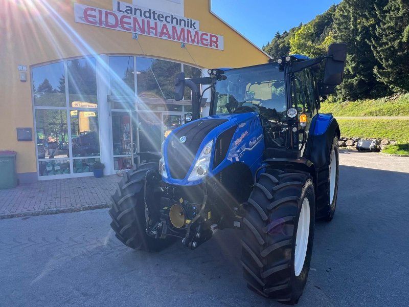 New Holland T5.140 Auto Command (Stage V)