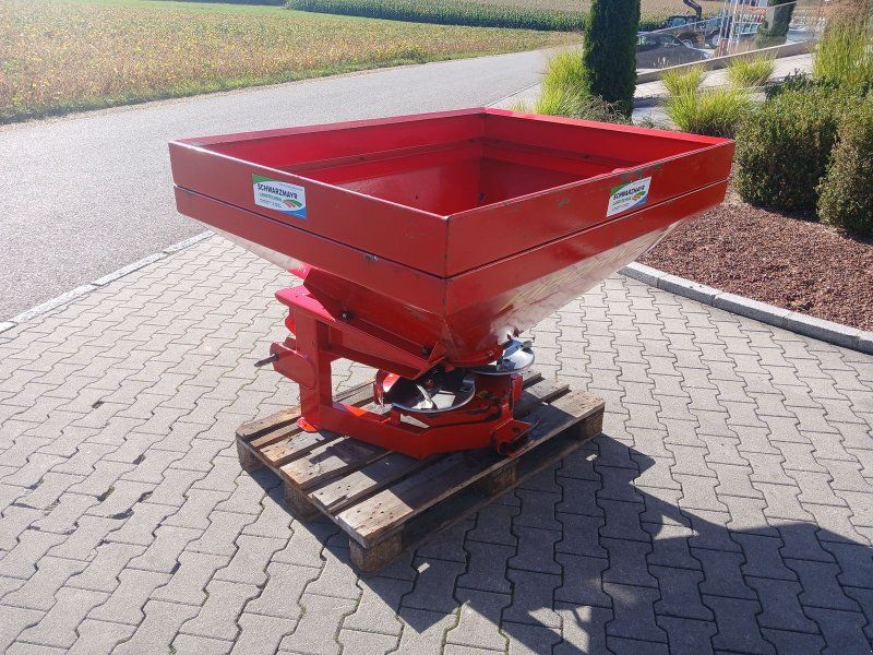 Kirchner HS 700 Zweischeibenstreuer