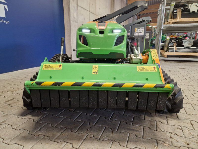 MDB F300 PRO Mulchraupe Mähraupe- Funkraupe-Vorführgerät-