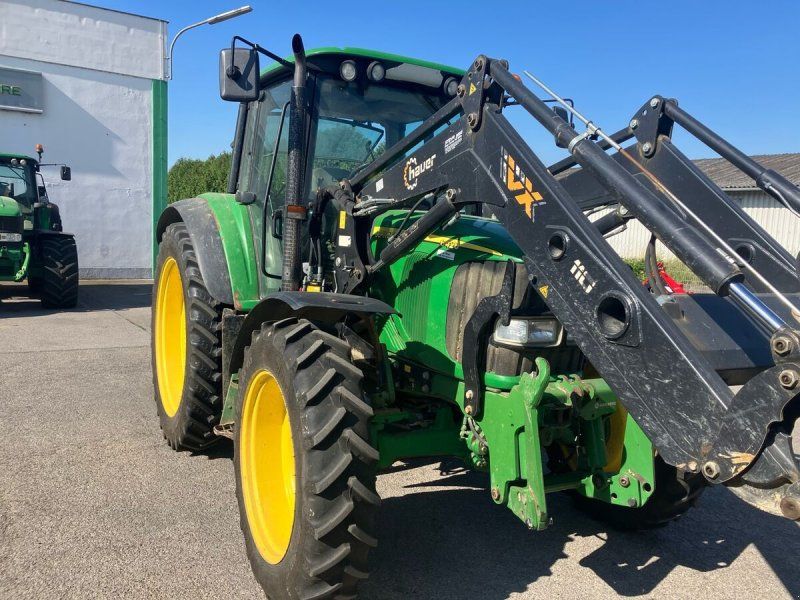 John Deere 6420